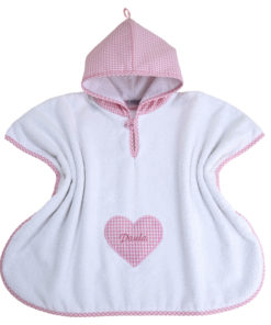 personalisierter-badeponcho-rosa-herz
