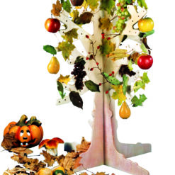 Jahresthemenbaum mit Deko